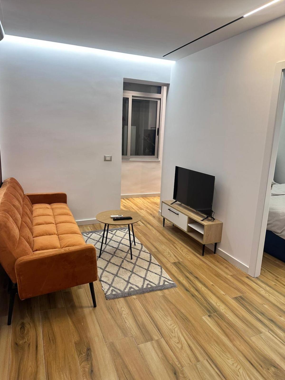 Modern Central Apartments Тирана Экстерьер фото